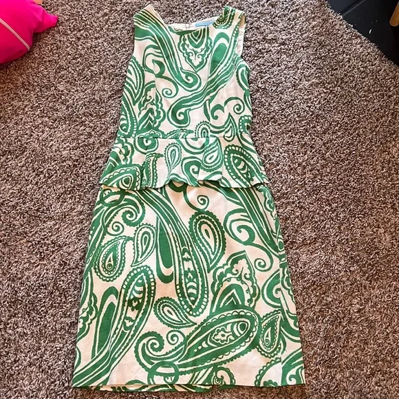 Antonio Melani Dresses | Antonio Melani Green Printed Dress | Color: Green/White | Size: 2 | Creekkt's Closet Antonio Melani Dresses | Antonio Melani Green Printed Dress | Color: Green/White | Size: 2 | Creekkt's Closet
